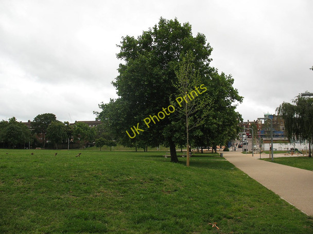 Photo 6"x4" Path through Fordham Park Deptford\/TQ3677 c2011
