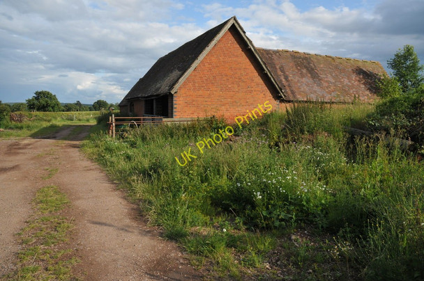 Photo 6"x4" Farm buildings on Coughton Lane Coughton\/SP0760 c2011