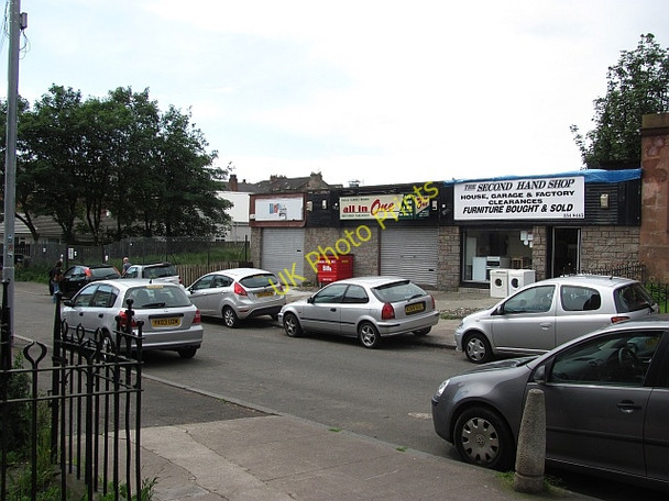 Photo 6"x4" Shops, Dennistoun Glasgow c2011