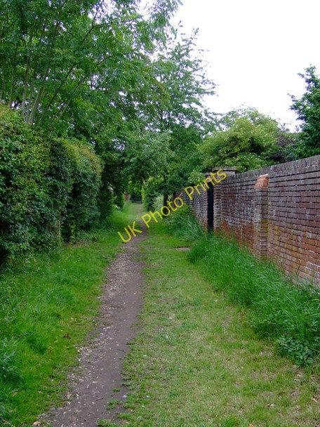 Photo 6"x4" Footpath to Gall End Stansted Mountfitchet c2011