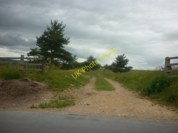 Photo 6"x4" A bridleway on top of Caulkleys Bank Nunnington\/SE6679 c2011
