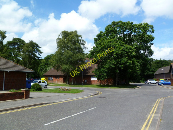 Photo 6"x4" Creekmoor, community centre Poole\/SZ0191 c2011