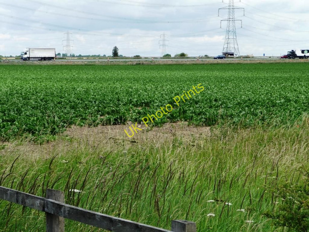 Photo 6"x4" The M62 passing arable farmland Cridling Stubbs c2011