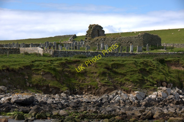 Photo 6"x4" St Olaf's Kirk from Lund beach Underhoull c2011