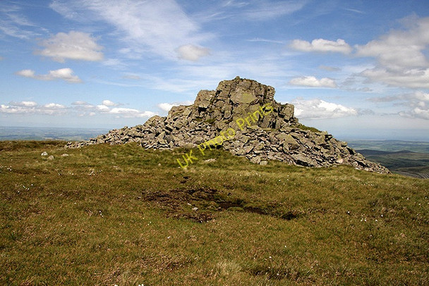 Photo 6"x4" Bellyside Crag Mid Hill\/NT9021 c2011