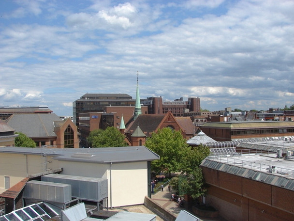 Photo 6"x4" Woking skyline Woking c2011