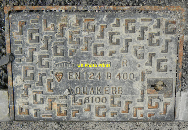Photo 6"x4" Drain cover at Invernahyle Creagan\/NM9744 c2011