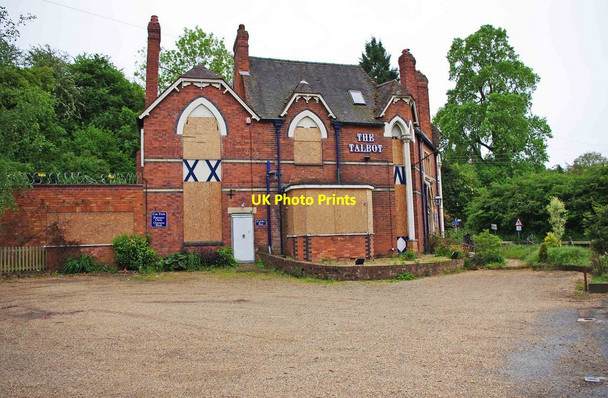 Photo 6"x4" The Talbot Inn (2), Newnham Bridge Newnham Bridge c2011