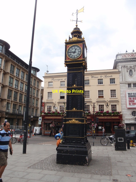 Photo 6"x4" Station Clock Westminster c2011