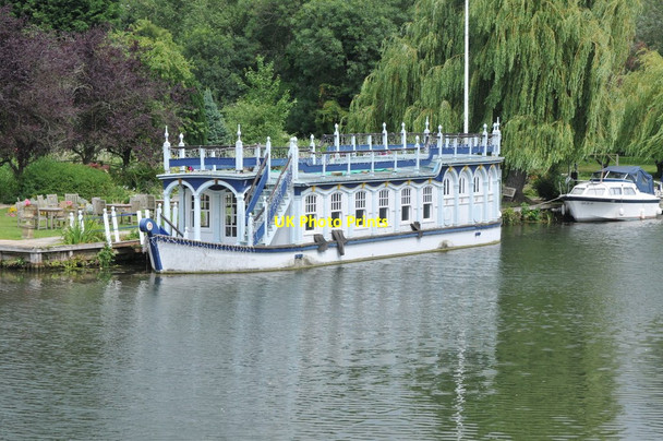 Photo 6"x4" The Thames at Streatley Streatley\/SU5980 c2011