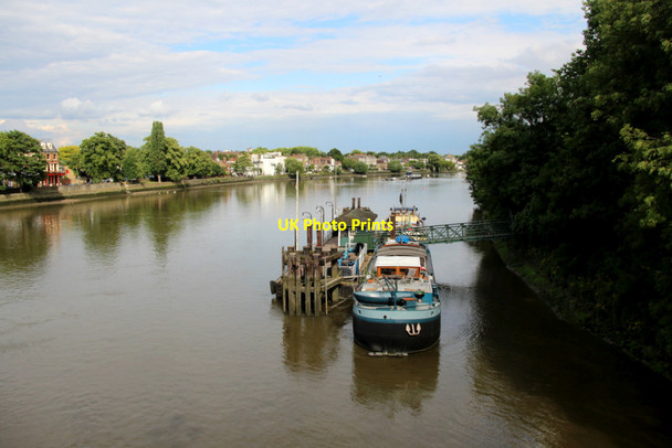 Photo 6"x4" River Thames, Kew Brentford c2011