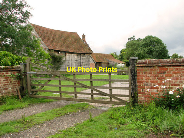 Photo 6"x4" Hill Farm at Sibton Green Hemp Green c2011