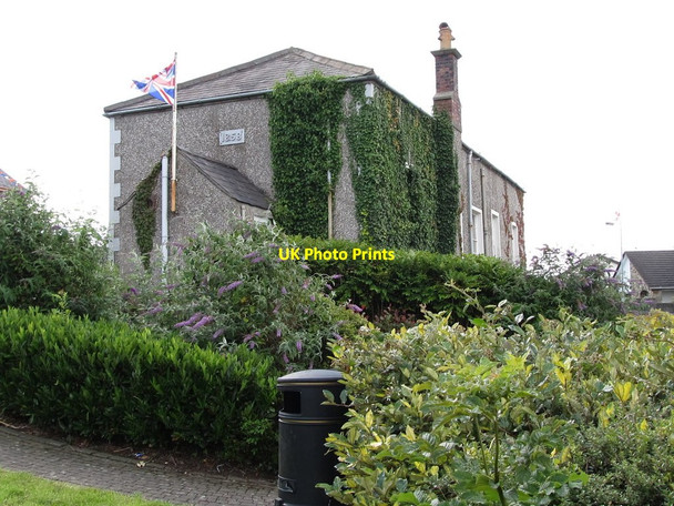 Photo 6"x4" The disused primary school building in Main Street Clough\/J4040 c2011