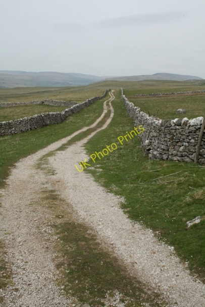 Photo 6"x4" Bycliffe Road Conistone c2008
