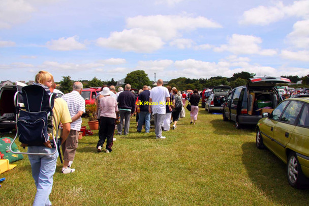 Photo 6"x4" Car boot sale on the Circus Fields Newquay\/SW8161 c2011