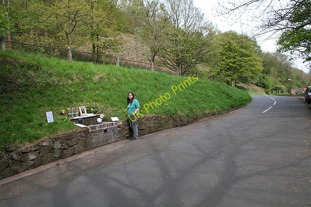 Photo 6"x4" Well Dressing 2008: Weaver's Well Great Malvern c2008