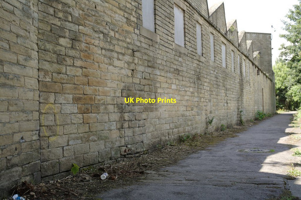 Photo 6"x4" Factory Wall, Cardinal Group Shipley\/SE1437 c2011