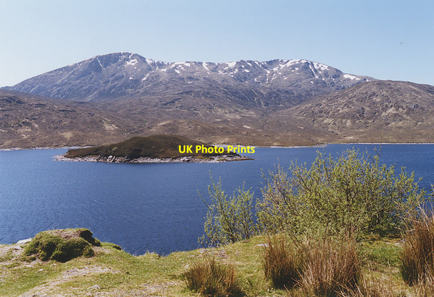 Photo 6"x4" Loch Cluanie Meall Breac\/NH1111 c2000
