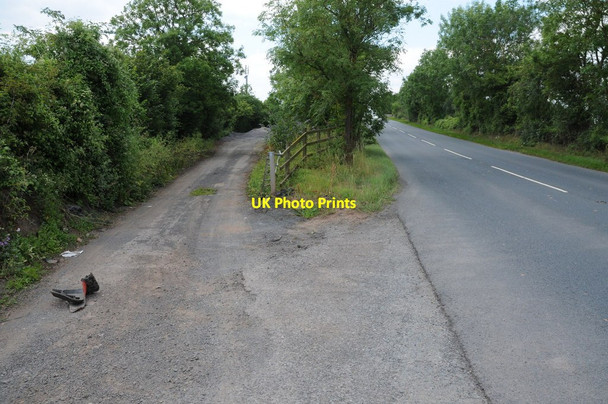 Photo 6"x4" Layby on the B4215 Castletump c2011