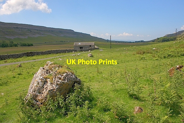 Photo 6"x4" Boulder, Brows Pasture Chapel-le-Dale c2011