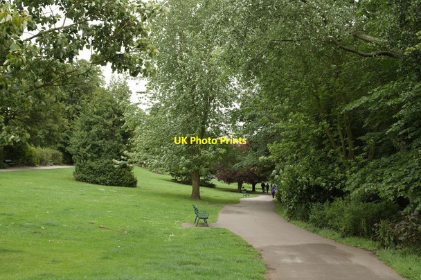 Photo 6"x4" Wharfe Meadows Park Otley\/SE2045 c2011
