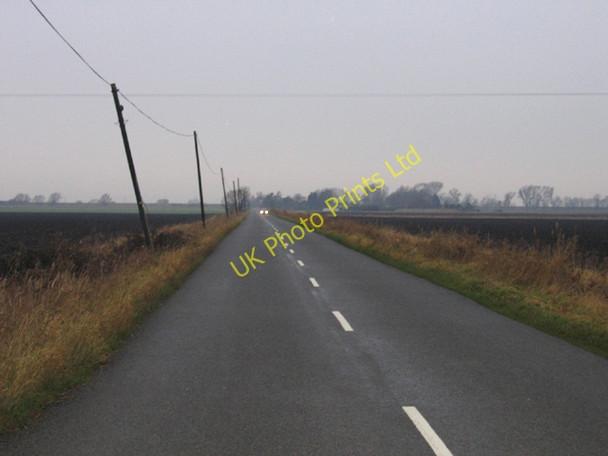 Photo 6"x4" Black Drove on a grey day, Baston and Deeping Fens, Lincs Tongue End c2006