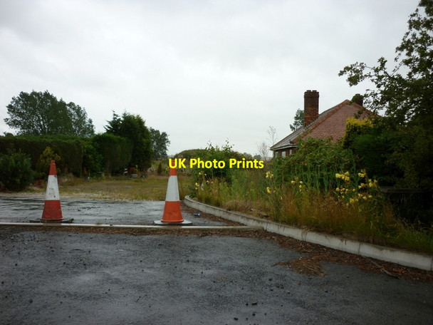 Photo 6"x4" A piggery no more Lund\/SE6532 c2011