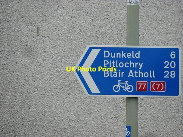 Photo 6"x4" Sign, National Cycle Network route 77 Bankfoot\/NO0635 c2011