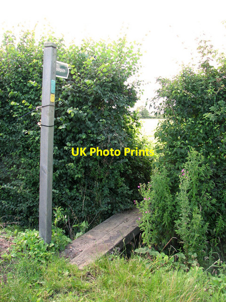 Photo 6"x4" Footbridge over ditch beside Noller's Lane, Spexhall Stone Street\/TM3882 c2011