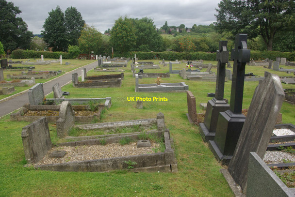 Photo 6"x4" Kirk Hallam Churchyard Ilkeston c2011