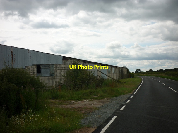 Photo 6"x4" Pond Farm on Fog Lane East Cottingwith c2011