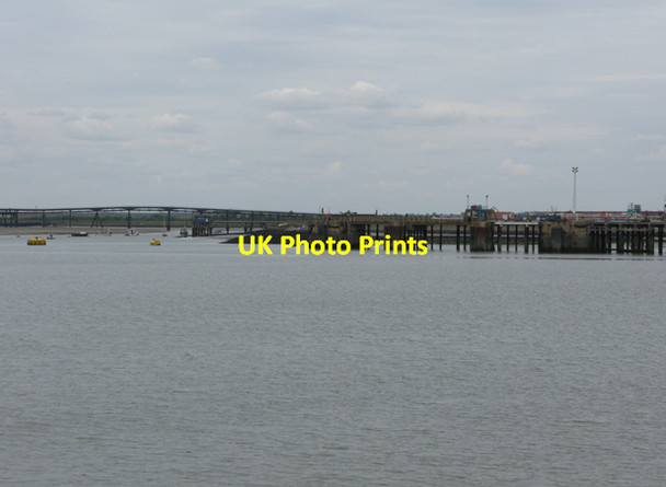 Photo 6"x4" One of many jetties along the coastline of Canvey Island Canvey Island c2011