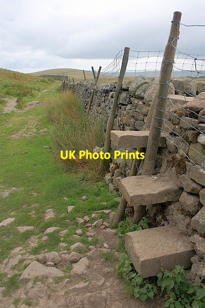 Photo 6"x4" Stile, Long Mires New Houses\/SD8073 c2011