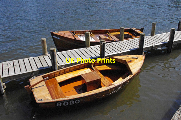Photo 6"x4" Motor boats at Bowness Bowness-On-Windermere c2011