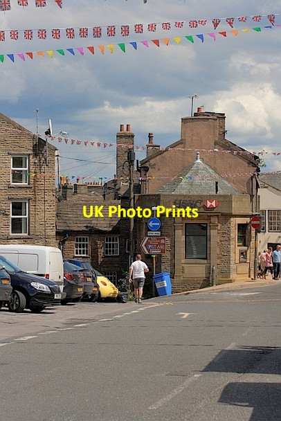 Photo 6"x4" HSBC, Hawes Branch Gayle c2011