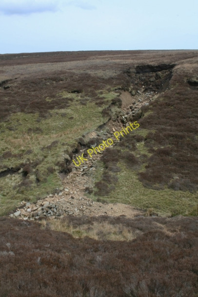 Photo 6"x4" Small Valley on Priests Tarn Hill Priest's Tarn c2008