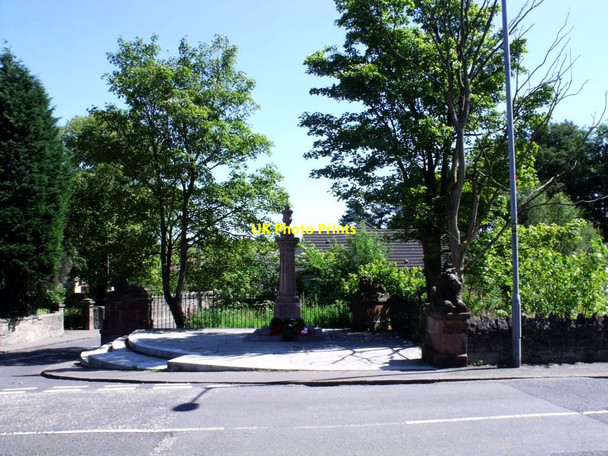 Photo 6"x4" Slamannan, War Memorial Slamannan c2011