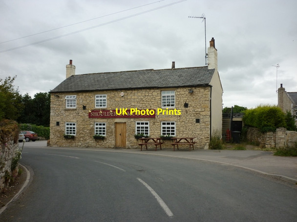 Photo 6"x4" The Shoulder of Mutton on Main Street, Kirk Smeaton Kirk Smeaton c2011