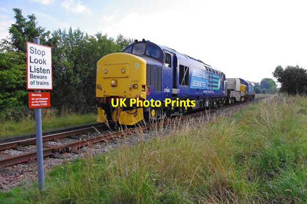 Photo 6"x4" Freight train on Morecambe branch Slyne c2011