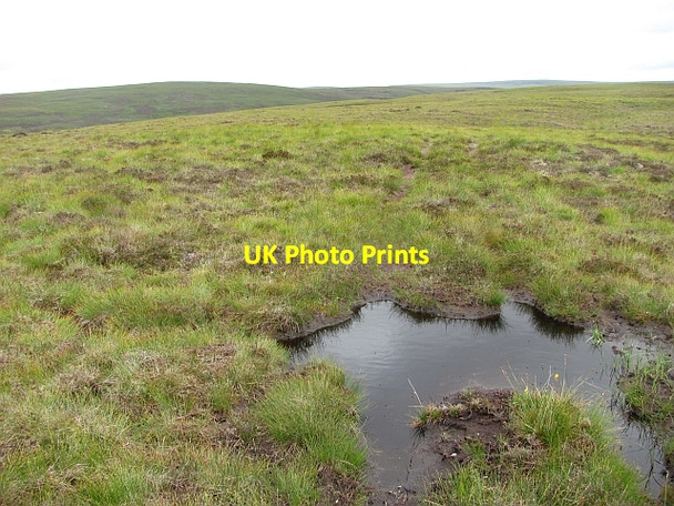 Photo 6"x4" Moorland, Suisgill Cnoc a' Mheadhoin c2011