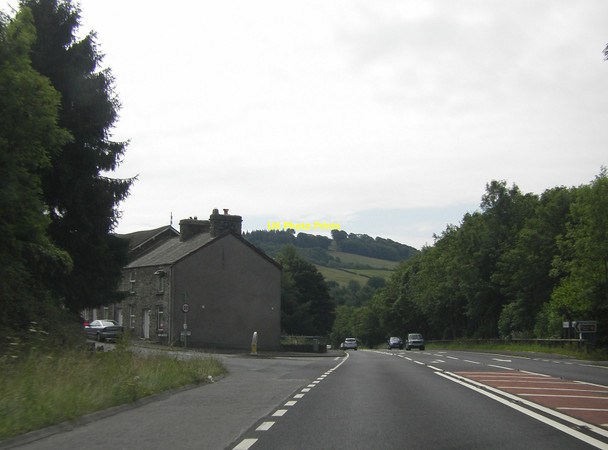 Photo 6"x4" A590 at the Brow Edge Turning Backbarrow c2011