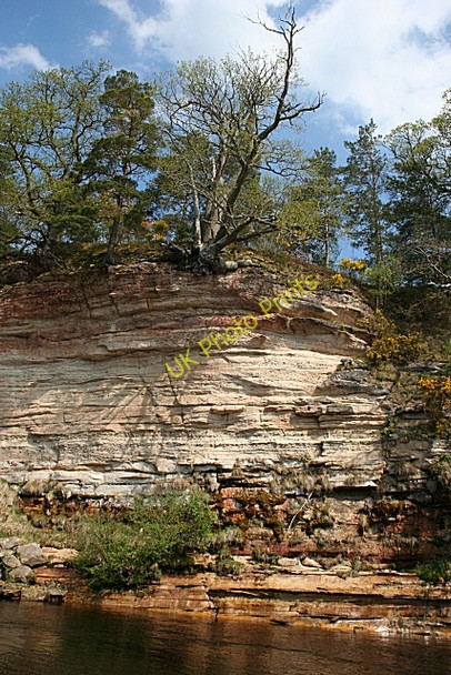 Photo 6"x4" Sandstone Cliff Conicavel c2008