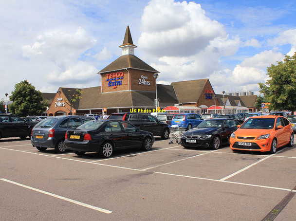 Photo 6"x4" Tesco Extra store Banbury\/SP4540 c2011