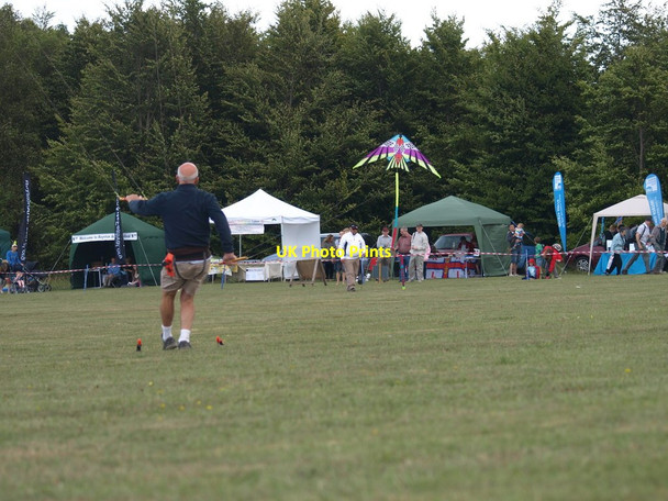 Photo 6"x4" Royston Kite Festival 2011 Royston\/TL3541 c2011