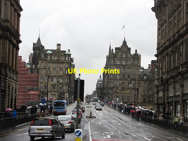 Photo 6"x4" Brollies on North Bridge Edinburgh c2011