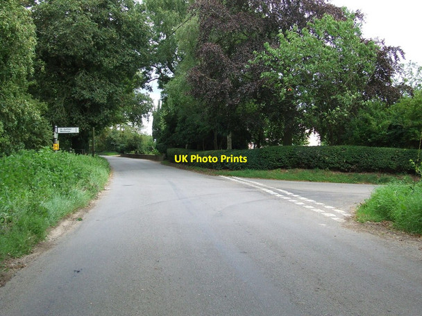 Photo 6"x4" Road Junction Cranmer Green c2011