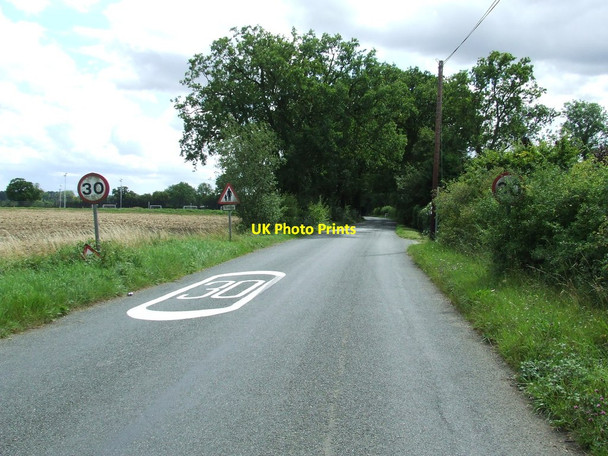 Photo 6"x4" Entering Walsham Le Willows Walsham Le Willows c2011