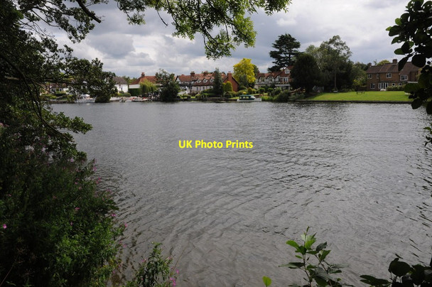 Photo 6"x4" River Thames and Bray Bray\/SU9079 c2011