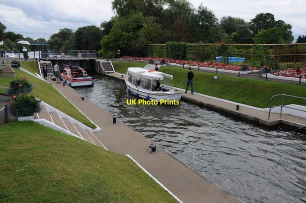 Photo 6"x4" Bray Lock Bray\/SU9079 c2011