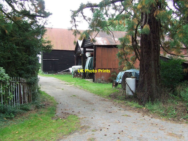 Photo 6"x4" Moat Farm Farley Green\/TL7353 c2011